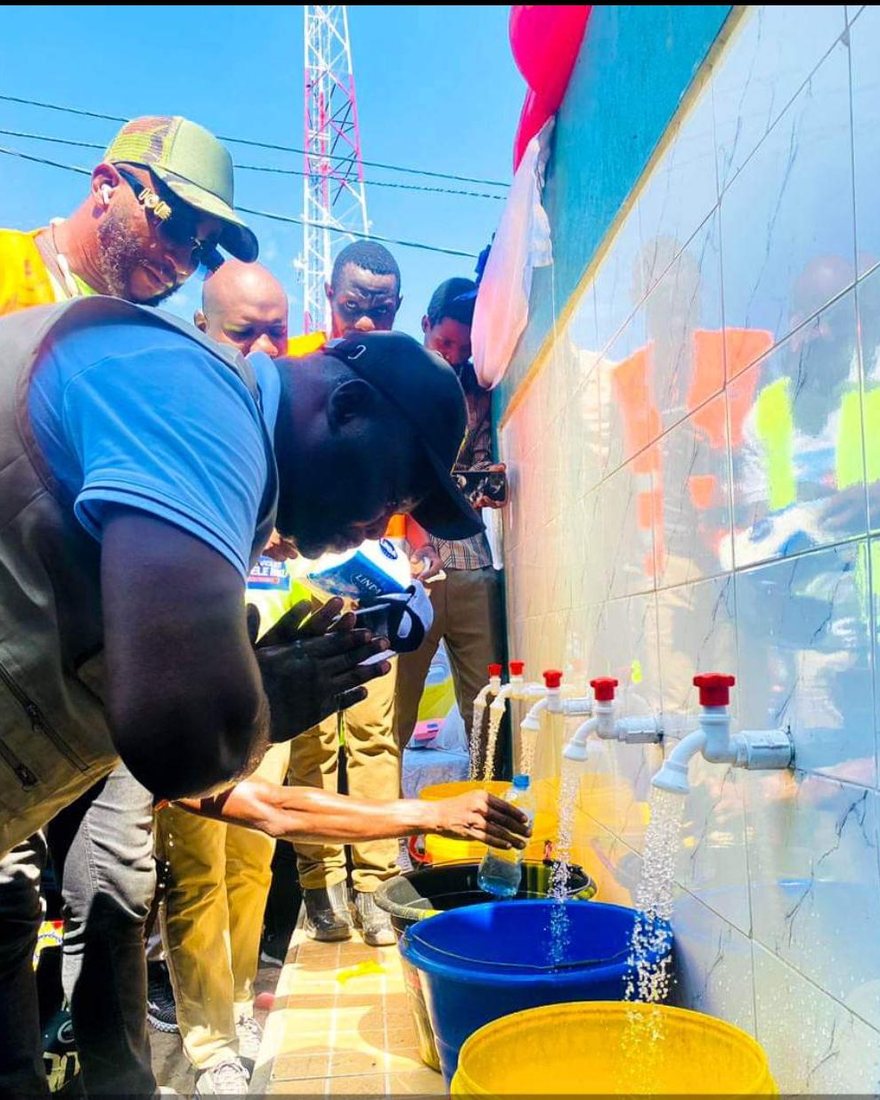 Travaux de réhabilitation de la borne-fontaine, décembre 2023